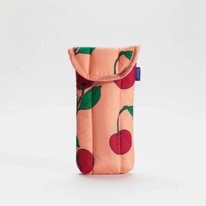 NWOT BAGGU Puffy Sunglasses Case in “Cherry Pattern”